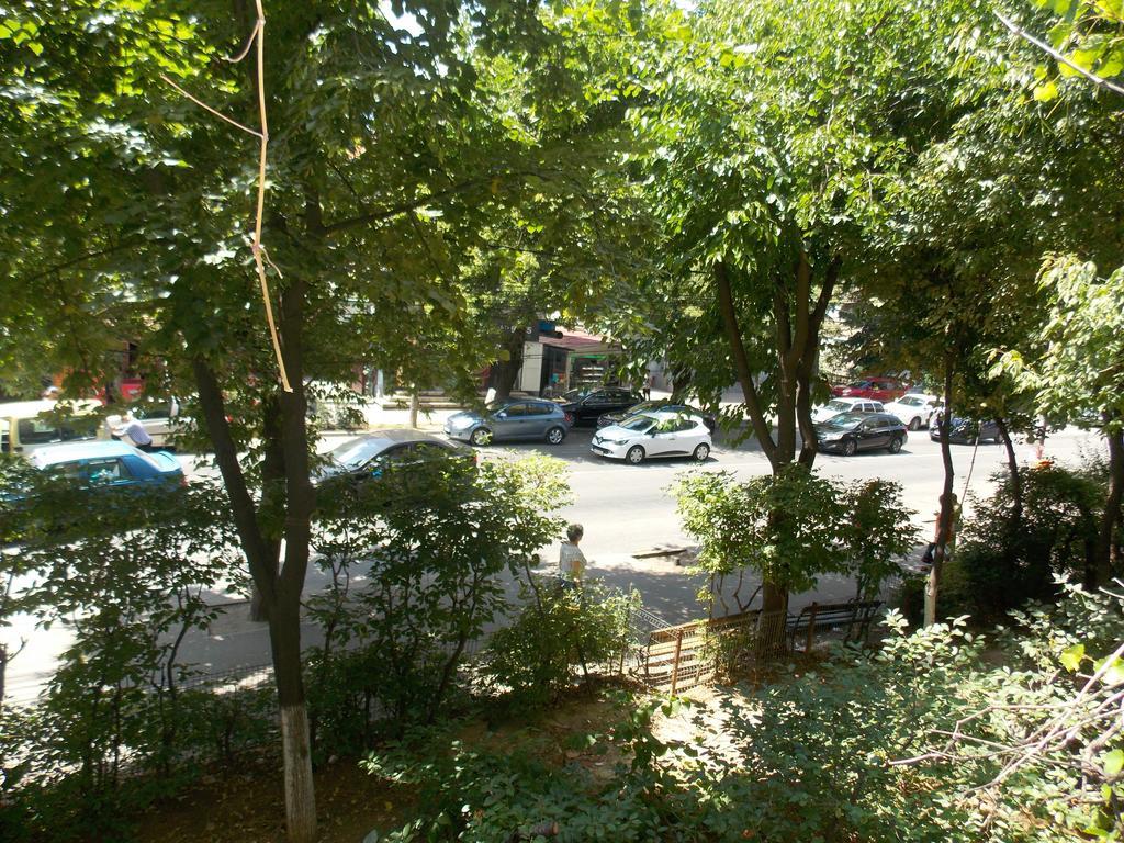 Apartment Lujerului 2 Bucharest